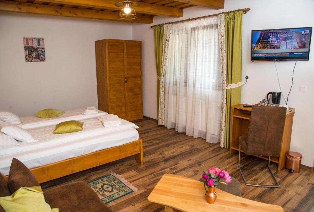 Homestay Valery House Sura Mica